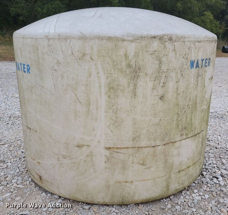 image for item DN4189 Water tank