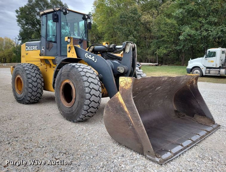 image for item DN4191 2006 John Deere 644J  wheel loader