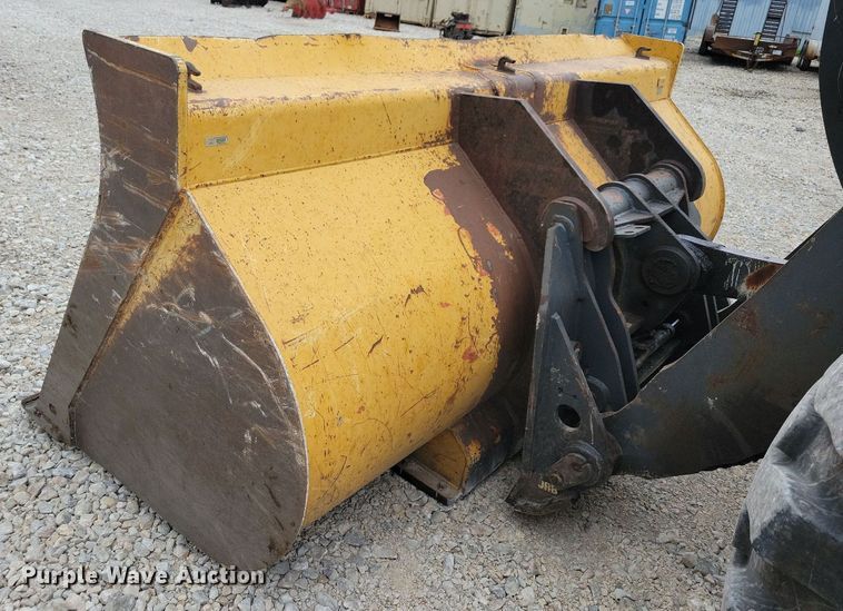 image for item DN4191 2006 John Deere 644J  wheel loader