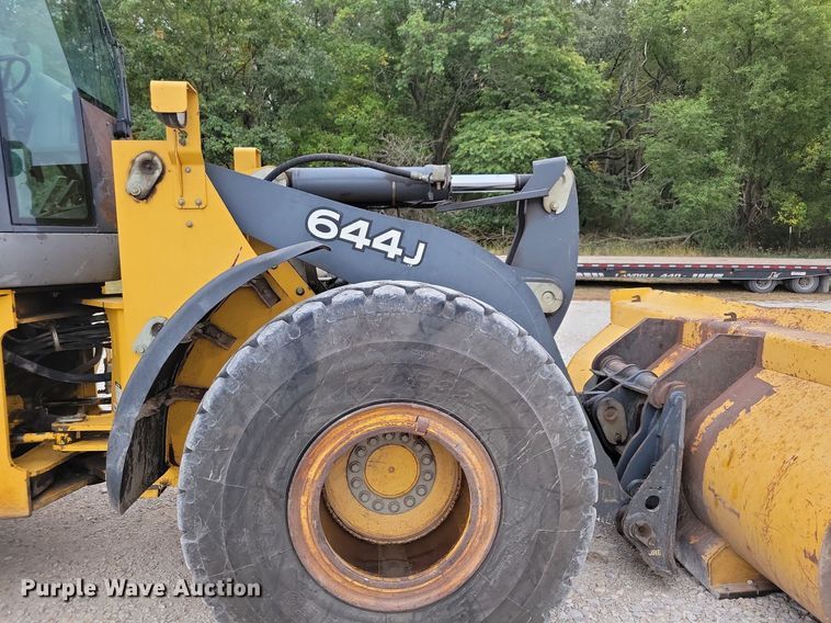 image for item DN4191 2006 John Deere 644J  wheel loader