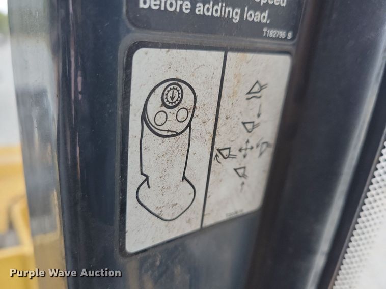 image for item DN4191 2006 John Deere 644J  wheel loader