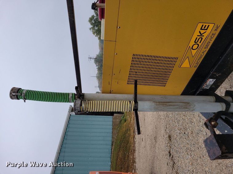 image for item DN4192 2011 Vermeer LP555 SDT  vacuum excavator