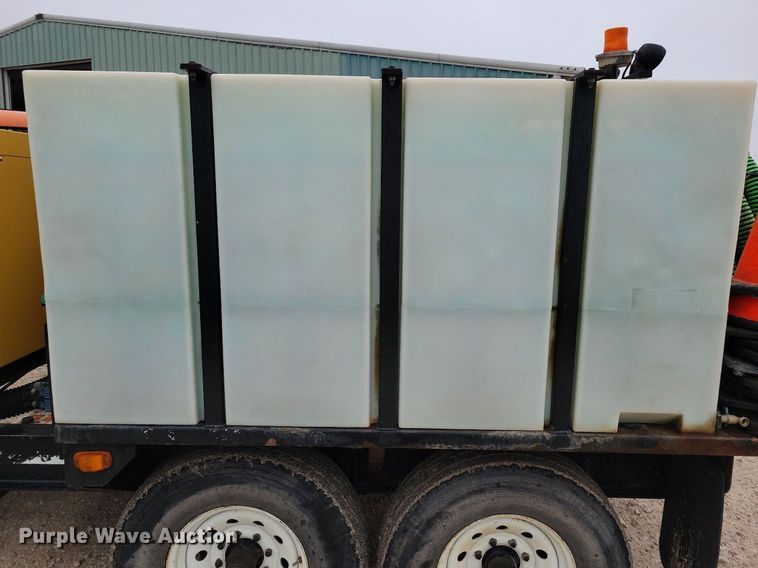 image for item DN4192 2011 Vermeer LP555 SDT  vacuum excavator