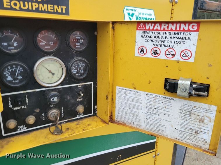 image for item DN4192 2011 Vermeer LP555 SDT  vacuum excavator