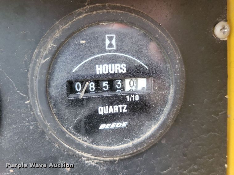 image for item DN4192 2011 Vermeer LP555 SDT  vacuum excavator