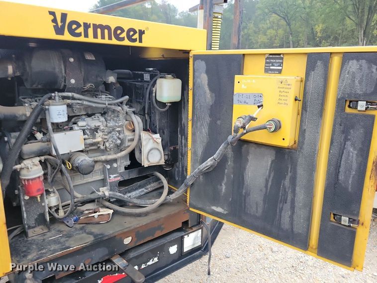 image for item DN4192 2011 Vermeer LP555 SDT  vacuum excavator