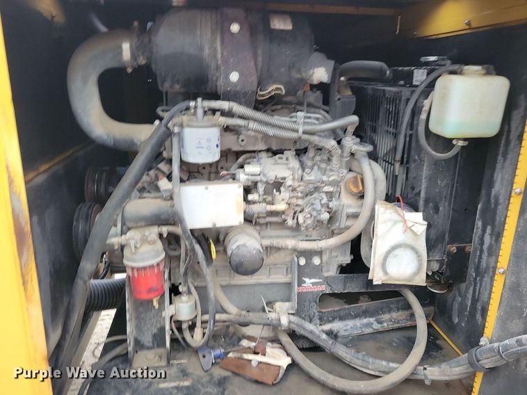 image for item DN4192 2011 Vermeer LP555 SDT  vacuum excavator