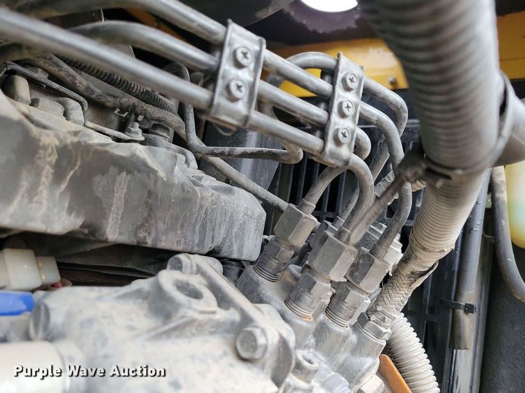 image for item DN4192 2011 Vermeer LP555 SDT  vacuum excavator