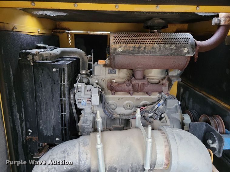 image for item DN4192 2011 Vermeer LP555 SDT  vacuum excavator