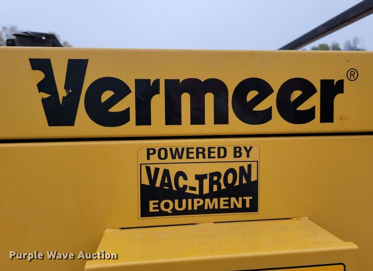 image for item DN4192 2011 Vermeer LP555 SDT  vacuum excavator