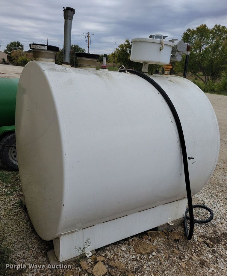 image for item DN4193 Kay  fuel tank