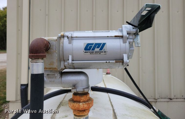 image for item DN4193 Kay  fuel tank