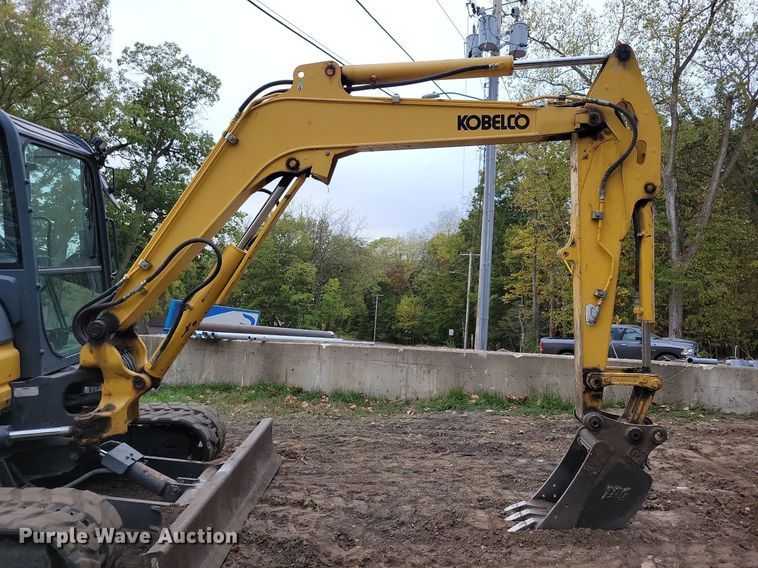 image for item DN4194 2014 Kobelco SK55SRX-6E  mini excavator
