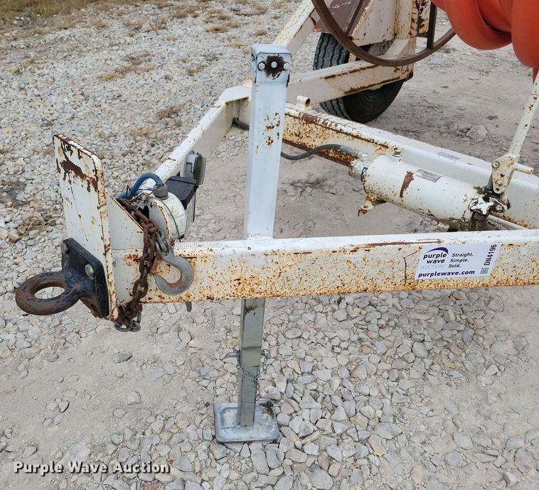 image for item DN4196 2011 Wheeler Reeler I-60  reel trailer