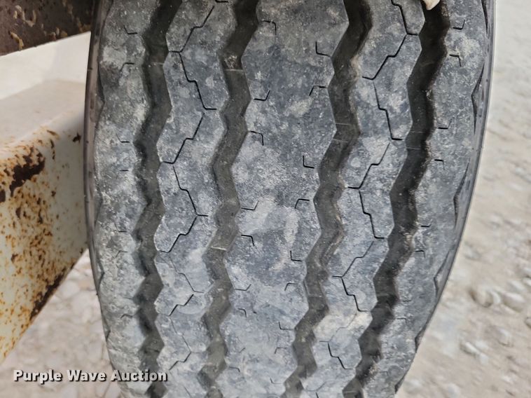 image for item DN4196 2011 Wheeler Reeler I-60  reel trailer