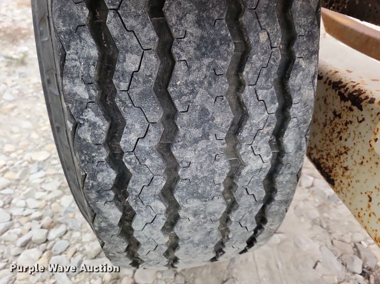 image for item DN4196 2011 Wheeler Reeler I-60  reel trailer