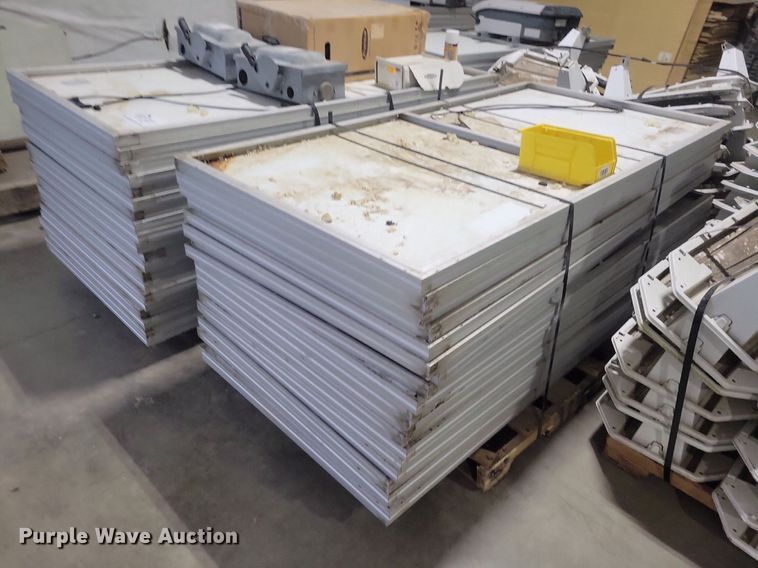 image for item DN4206 (80) Canadian Solar CS6X-310P solar panels