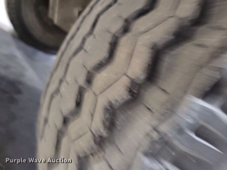 image for item DN4208 1994 Ingersoll Rand 375  air compressor