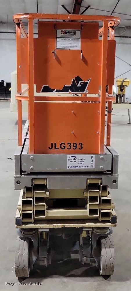 image for item DN4212 2014 JLG 1930ES  scissor lift