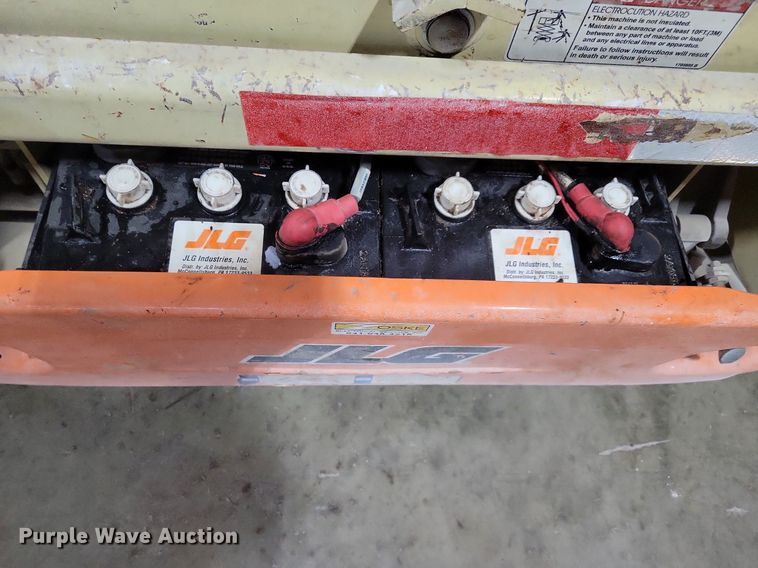 image for item DN4212 2014 JLG 1930ES  scissor lift