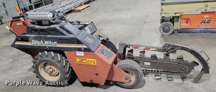 image for item DN4213 2003 Ditch Witch 1820H  trencher