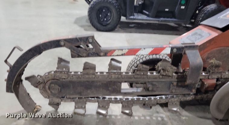 image for item DN4213 2003 Ditch Witch 1820H  trencher