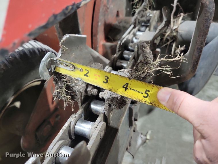 image for item DN4213 2003 Ditch Witch 1820H  trencher