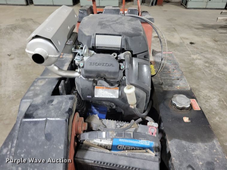 image for item DN4213 2003 Ditch Witch 1820H  trencher