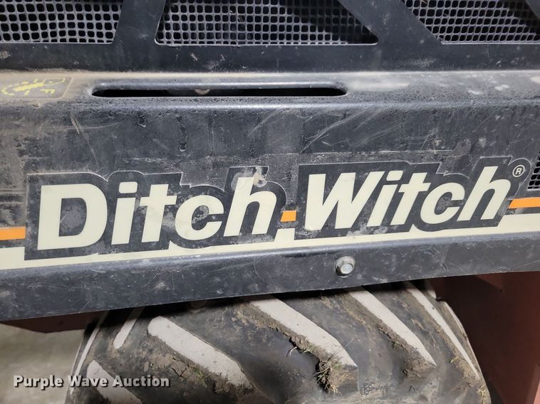 image for item DN4213 2003 Ditch Witch 1820H  trencher