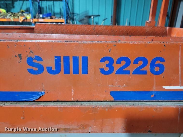 image for item DN4214 Skyjack SJIII 3226  scissor lift