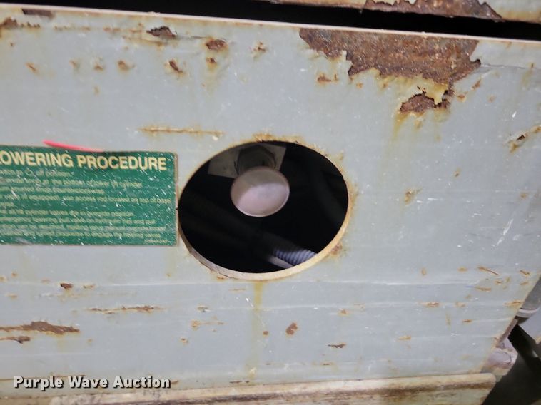 image for item DN4215 2007 Skyjack SJIII 3219  scissor lift