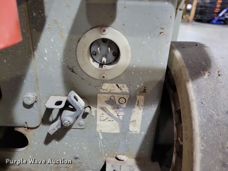 image for item DN4215 2007 Skyjack SJIII 3219  scissor lift