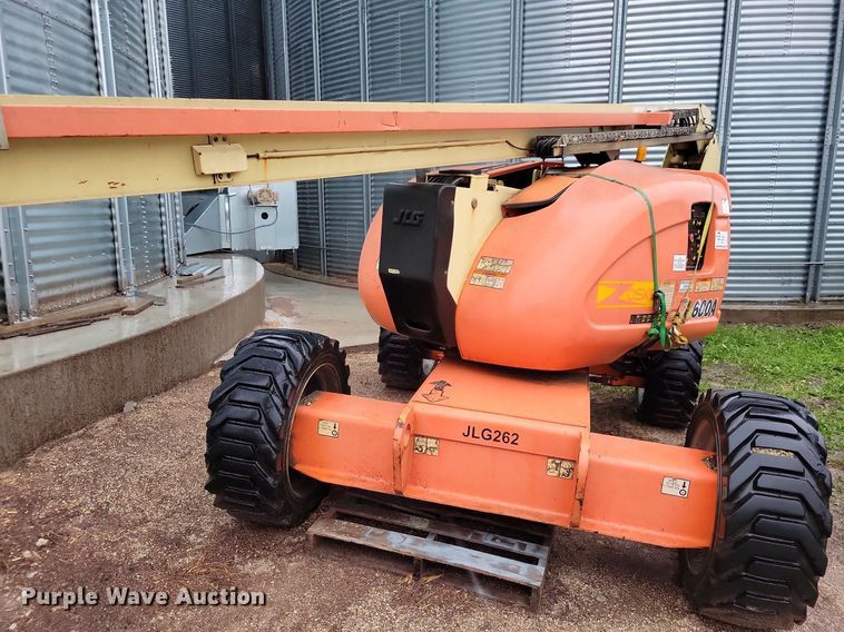 image for item DN4216 2006 JLG 600A  boom lift