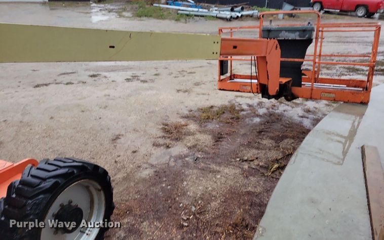 image for item DN4216 2006 JLG 600A  boom lift