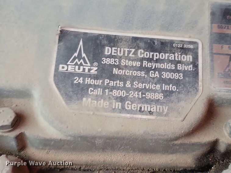 image for item DN4216 2006 JLG 600A  boom lift