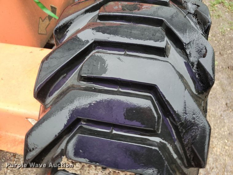 image for item DN4216 2006 JLG 600A  boom lift