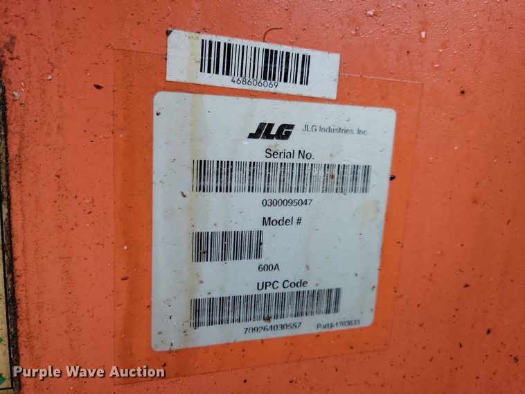 image for item DN4216 2006 JLG 600A  boom lift