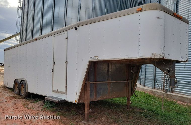 image for item DN4217 1993 Featherlite Econolite  enclosed cargo trailer