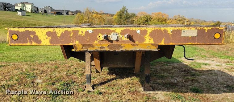 image for item DN4218 2000 Trail King TK80RG  drop deck equipment trailer