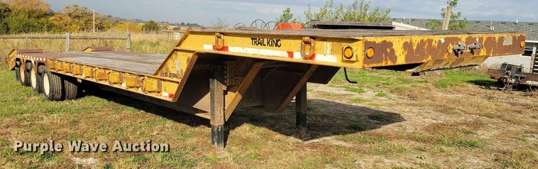 image for item DN4218 2000 Trail King TK80RG  drop deck equipment trailer