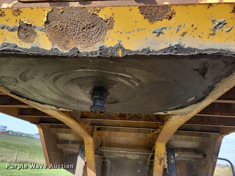 image for item DN4218 2000 Trail King TK80RG  drop deck equipment trailer