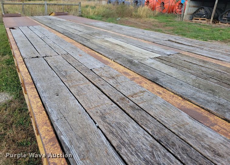 image for item DN4218 2000 Trail King TK80RG  drop deck equipment trailer