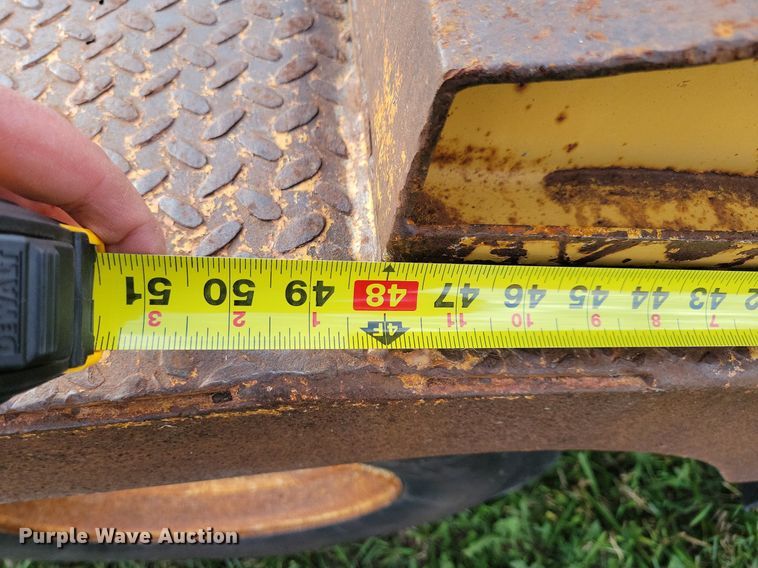 image for item DN4218 2000 Trail King TK80RG  drop deck equipment trailer