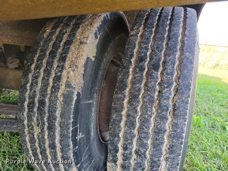 image for item DN4218 2000 Trail King TK80RG  drop deck equipment trailer