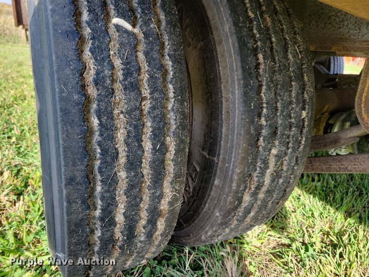 image for item DN4218 2000 Trail King TK80RG  drop deck equipment trailer