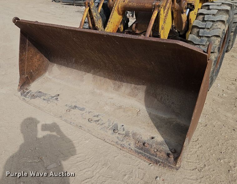 image for item DN7028 1973 Caterpillar 920  wheel loader