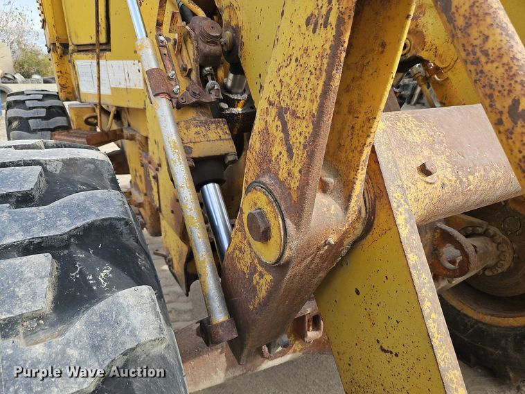 image for item DN7028 1973 Caterpillar 920  wheel loader
