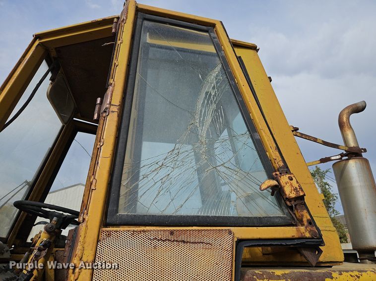 image for item DN7028 1973 Caterpillar 920  wheel loader