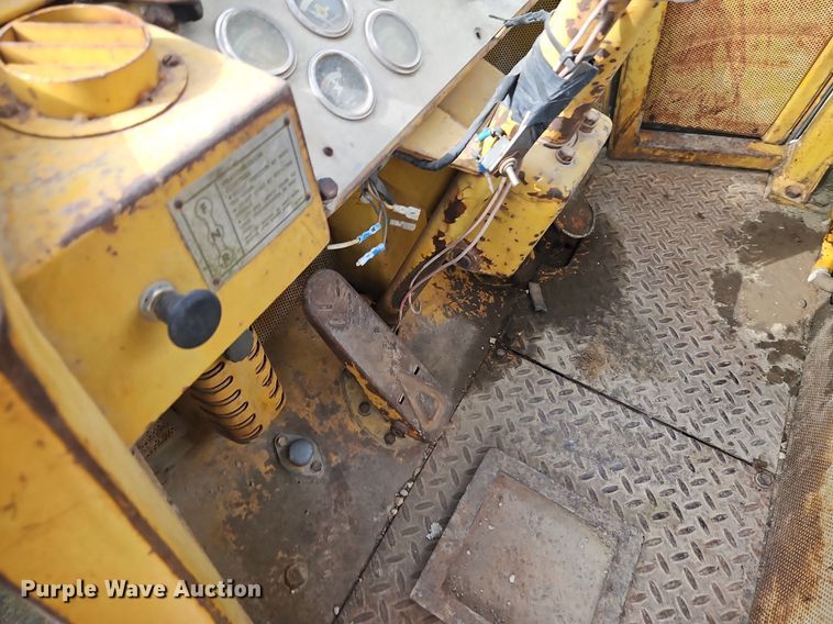 image for item DN7028 1973 Caterpillar 920  wheel loader