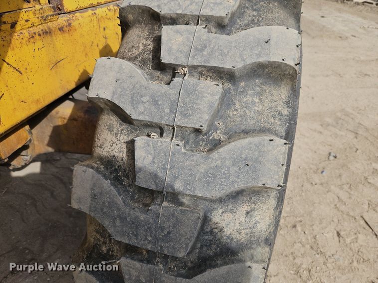 image for item DN7028 1973 Caterpillar 920  wheel loader
